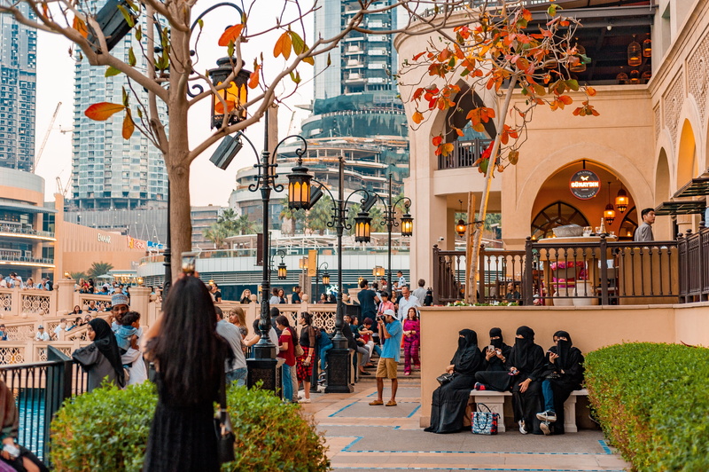 group of people, buildings, plant, arab, lifestyles, burqa, women, uae, girls, tree, built structure, adult, tourism, center, architecture, shopping, outdoors
