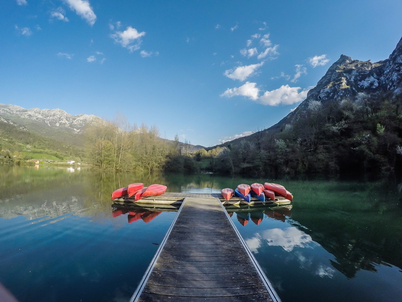 adventure, scenics - nature, water, lake, landscape, day, non-urban scene, harbour, plant, 4K, kayak, desktop, mountain, explore, idyllic, tranquil scene