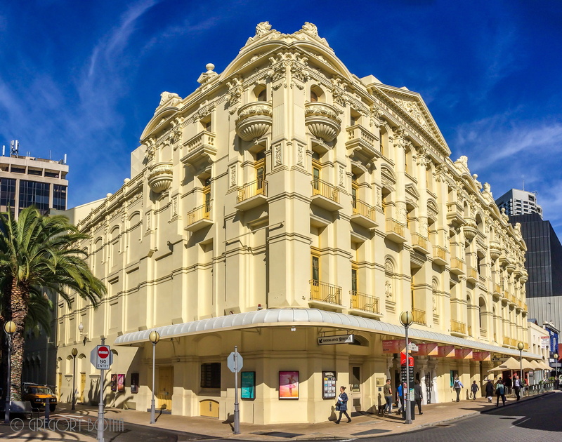 mode of transportation, theatre, summer, car, city, road, building, facade, outdoors, the past, day, Theatre, nature, history, Australia, 2K, street, his majestys