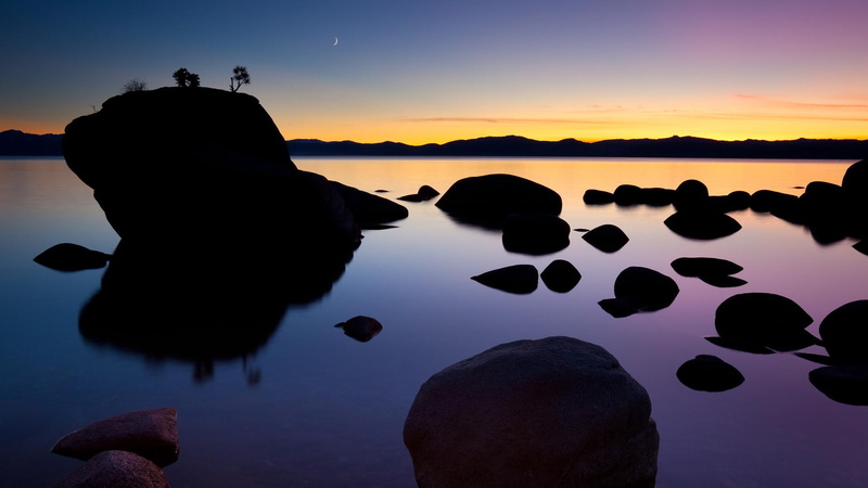 1080P, stones, night, photo, lake, beije, calm, mountains, peisaje, seashore, beautiful, blue, rocks, paisaje, comes, magenta, silhouette, landscapes