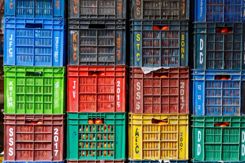 day, choice, metal, shipping, vibrant color, fresh, restaurant, architecture, cooking, rack, red, food, lot, building, 5K, outdoors, abundance, racks