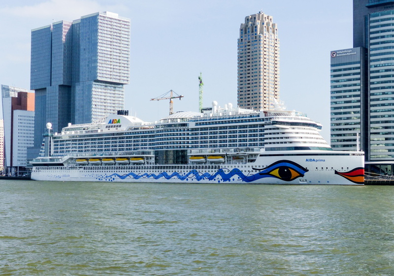 travel, famous Place, ferry, Ship, travel Destinations, no people, aida prima, mode of transportation, lake, built structure, day, dream ship, skyscraper