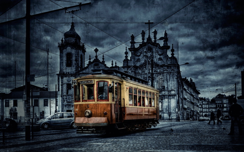 cultures, public Transportation, obsolete, building, traffic, people Traveling, cloud - sky, city, track, built Structure, city Life, cable Car, retro Styled