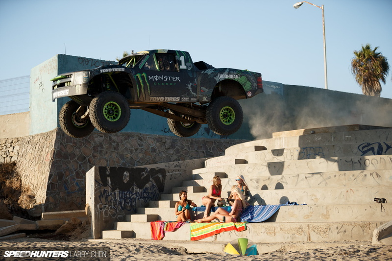 chevrolet, stop, cars, action, 1080P, jump, hd, trophy, truck, silverado