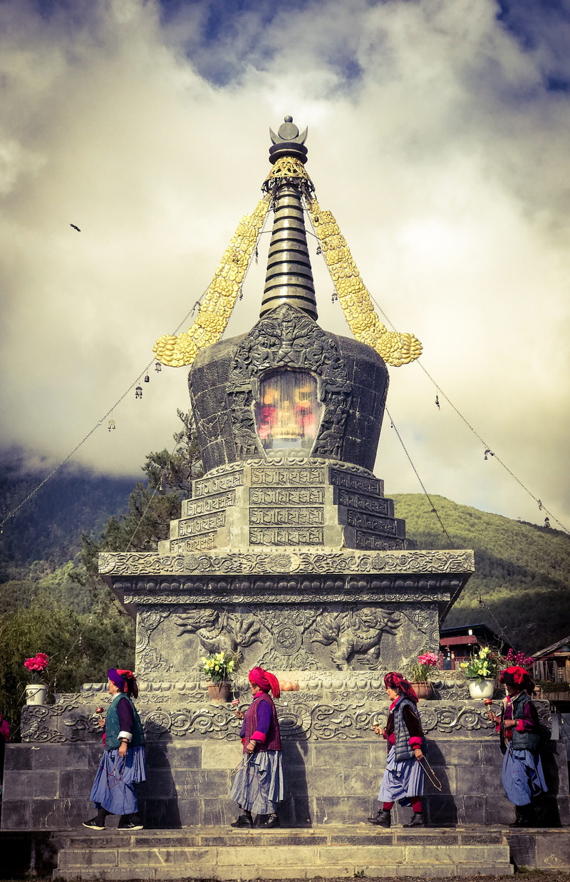 built structure, large group of people, spirituality, nature, travel, tower, men, building exterior, architecture, religion, travel destinations, place of worship