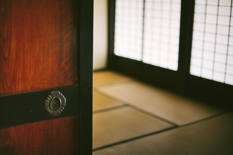 architecture, building, door, relax, japan, japanese, shadow, safety, minimal, shoji, window, lock, simple, 4K, day, privacy, geometry, protection, prison
