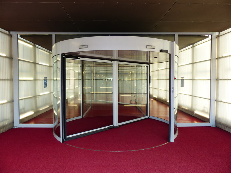 building, glass, opened, day, corridor, no people, modern, input, empty, entrance, slide, input range, absence, transparent, doorway, architecture, indoors
