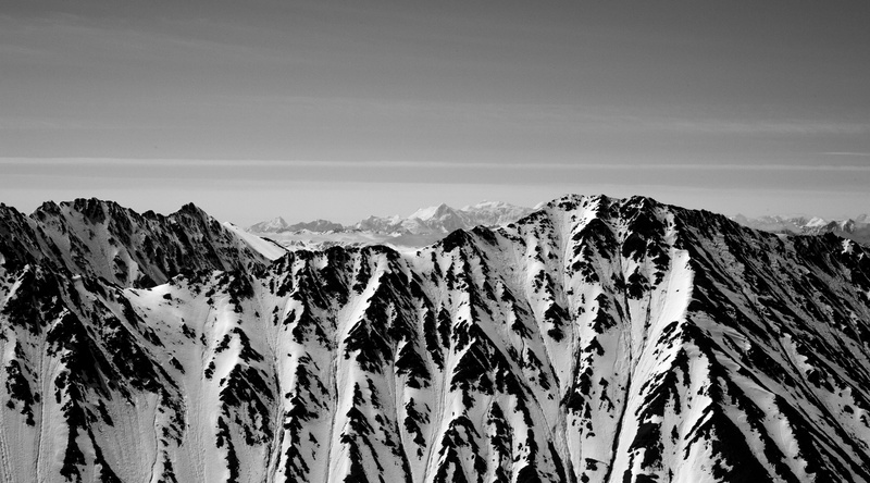 tranquil scene, outdoors, hike, alaska, beauty in nature, mountain range, mountain peak, mountain, physical geography, cloud - sky, 5K, canada, rock formation