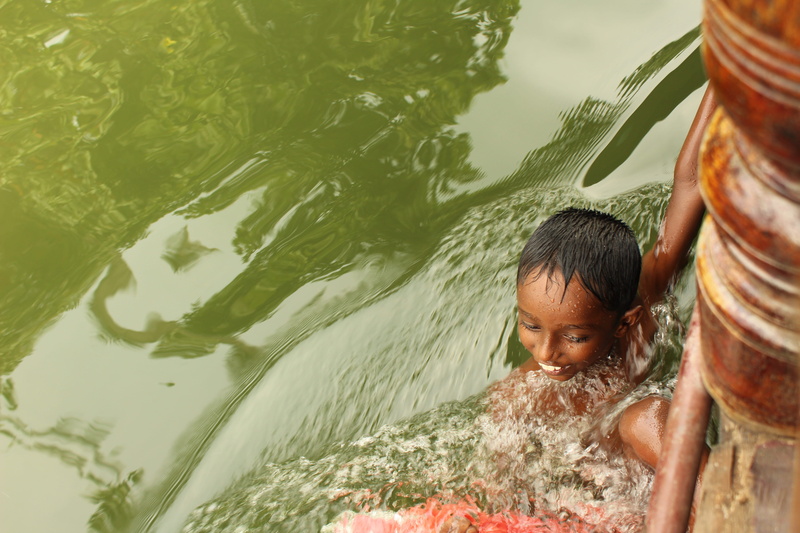 body, backwaters kerala, water, females, leisure activity, looking, sea, 5K, one person, women, plant, children, person, alleppey, india, lifestyles, boy