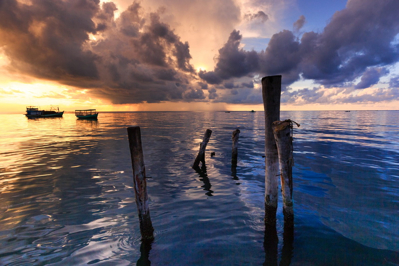duck, channel, tranquility, passenger ship, pier, boat, the sea, sun, knife, post, phu quoc, near, no people, wait, nautical vessel, dawn, nature, beauty in nature