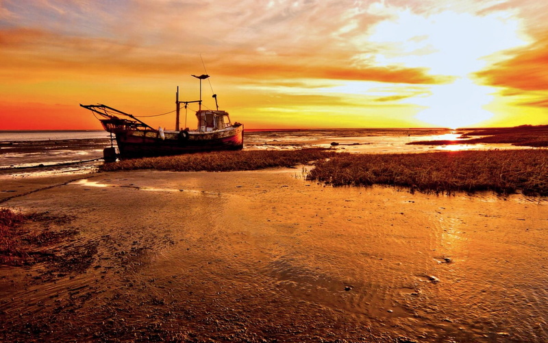 ship, sunset, tide, low, dusk, nature and landscapes, river, 1080P, beach