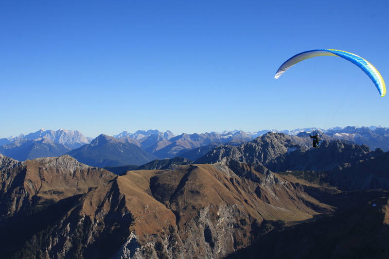 gaishorn, flying, joy, thermals, freedom, sport, parachute, non-urban scene, 4K, mountain, outdoors, adventure, tannheim, mid-air, beauty in nature, scenics - nature