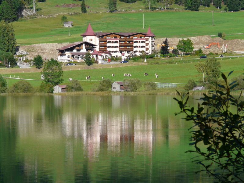 outdoors, 2K, allgäu alps, no people, idyll, built structure, holiday, holidays, tree, lake, day, Holiday House, haller, grass, lake hotel, residential district