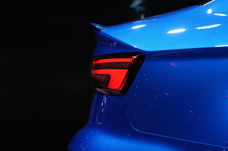 focus, vehicle, drop, swimming, black background, car, taillight, technology, selective, illuminated, shiny, blue, night, red, outdoors, mode of transportation