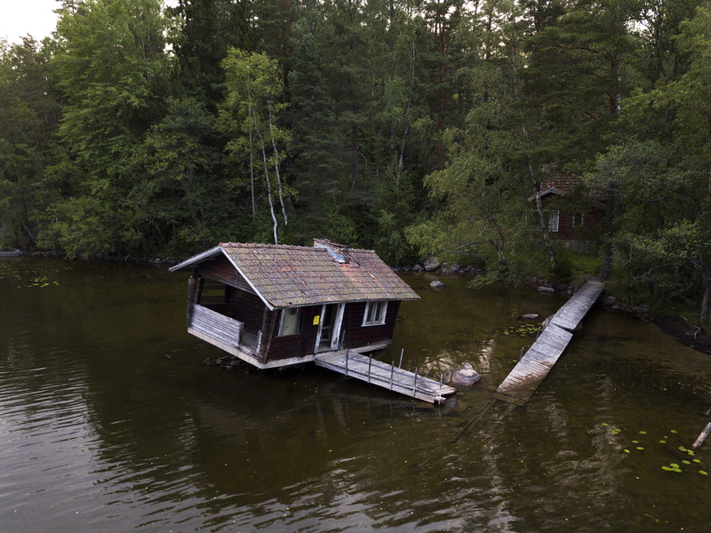 tree, kirkkonummi, tilted sauna, transportation, lake, finland, tampaja, tranquility, crooked sauna of finland, tampajantie 185, floating on water, plant