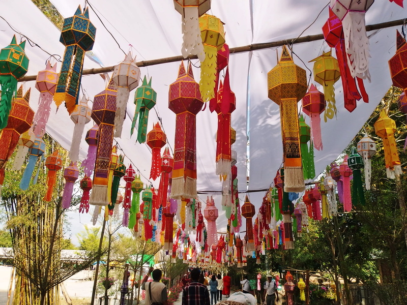 lighting equipment, architecture, place of worship, chinese lantern, belief, lanna, paper lantern, building exterior, building, hanging, outdoors, festival