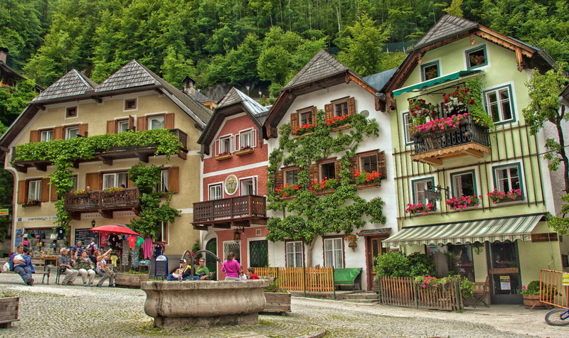 day, Hallstatt, Towns, Town, building, Austria, 1080P, women, built structure, nature, outdoors, residential district, Man Made, tree, people, street