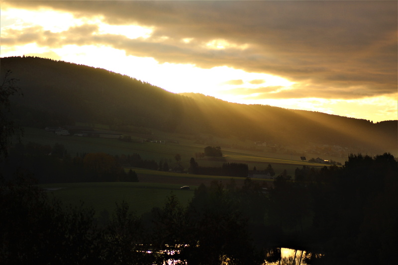 sunrise, trail, sunbeam, sky, panorama, outdoors, skies, hills, lake, horizon, relax, upper austria, architecture, cloud - sky, sun, deciduous tree, deciduous forest