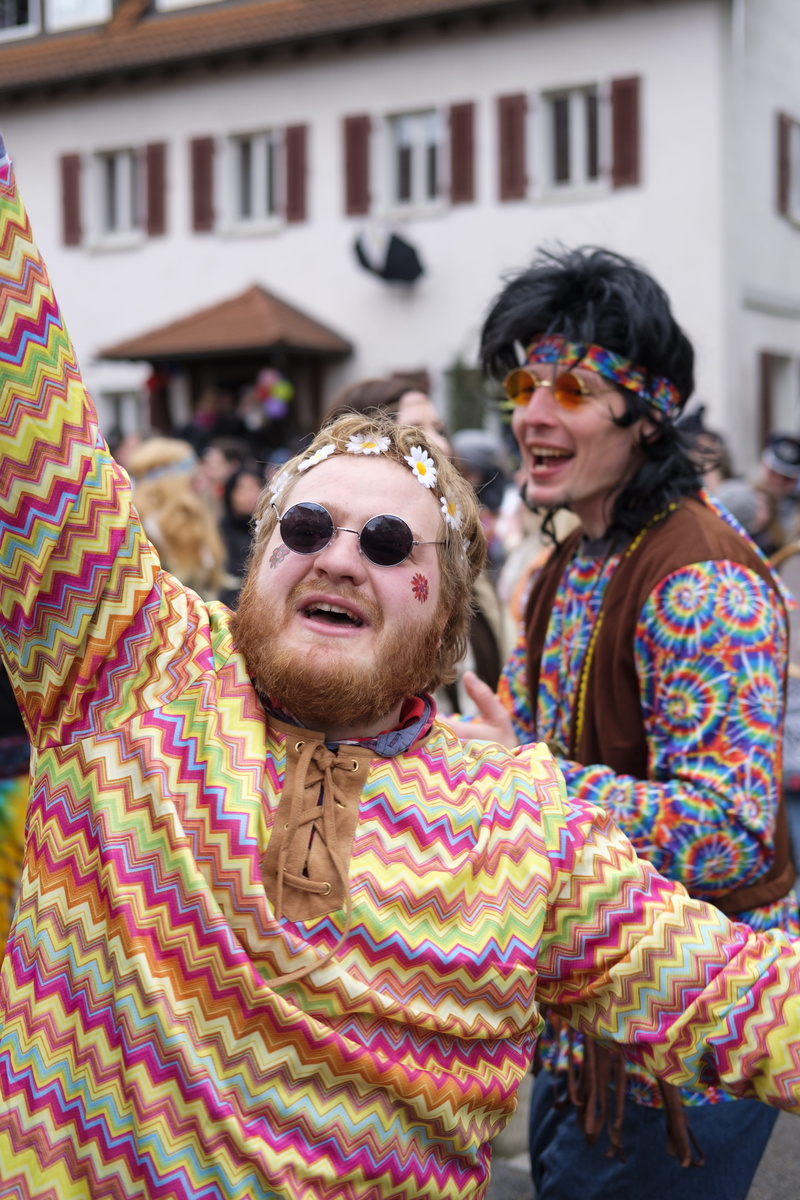 young adult, hippie, lifestyles, men, front view, women, festival, sunglasses, outdoors, costume, smiling, glasses, two people, adult, incidental people
