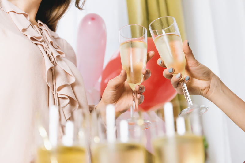 holding, new, year, fashion, making, adult, glass, drink, happy, champagne flute, indoors, hand, young women, smiling, refreshment, drinking glass, drinking