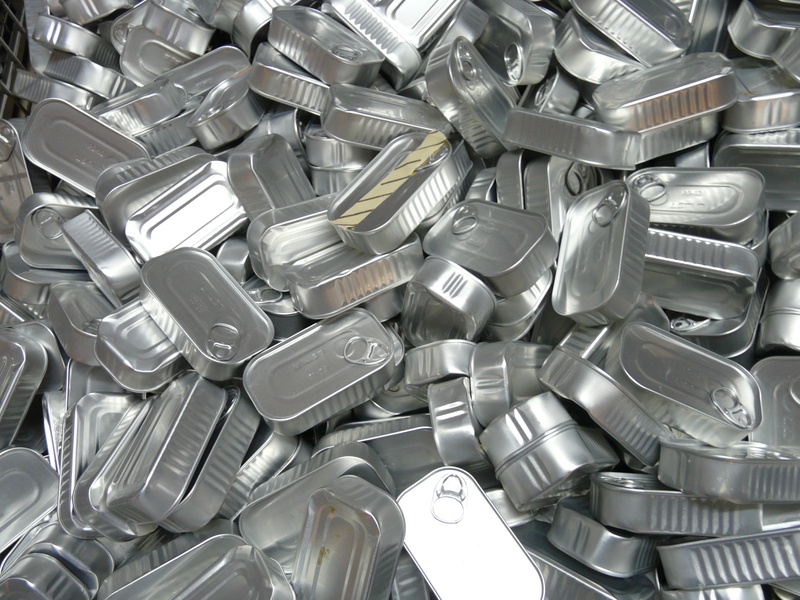 steel, silver colored, container, aluminum, tin, metal, stack, silver, kitchen utensil, no people, canned, large group of objects, eating utensil, 2K