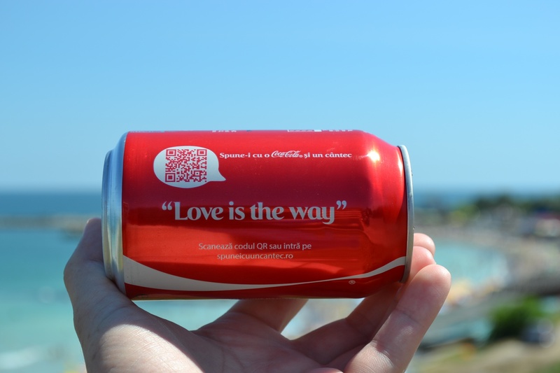 soda, unrecognizable person, coca, focus on foreground, sky, red, drink, close-up, 1080P, communication, clear sky, one person, person, body part, hand