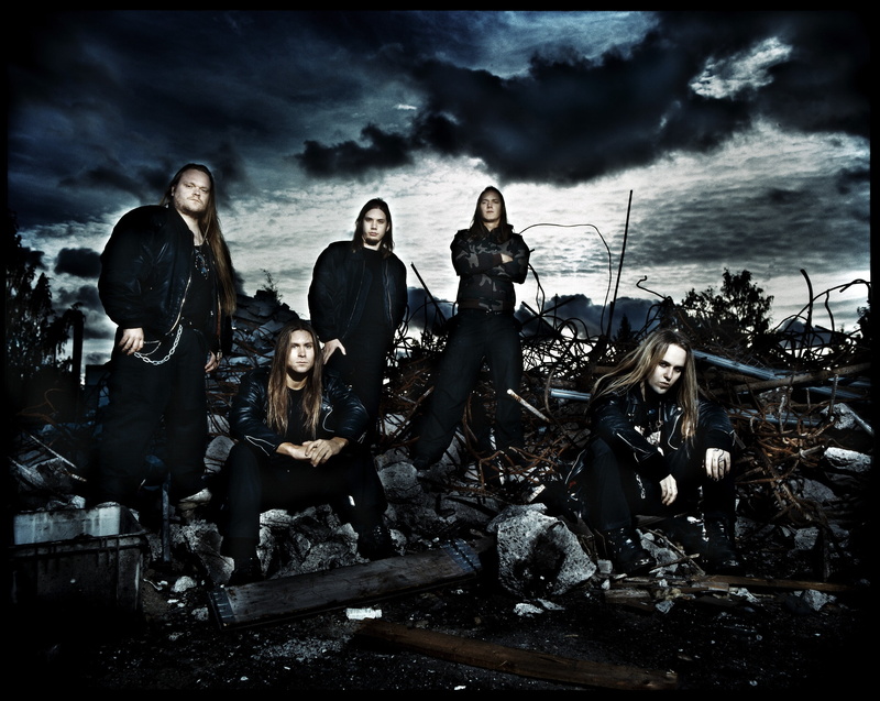 mid adult, 2K, group Of People, dark, s, dirty, women, outdoors, water, Janne They Played, cloud - sky, dead, aska Raatikainen, adult, death, caucasian Ethnicity