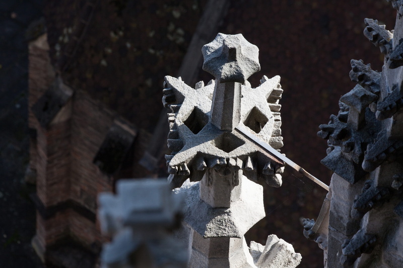 ulm cathedral, turret, aesthetic, cemetery, place of worship, the past, achteckiger shank, needle, tracery, grave, function, cornice, pyramidal peak, building