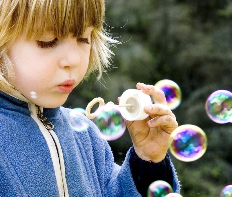 headshot, bubbles, leisure activity, men, offspring, child, childhood, holding, children, one person, bubble wand, innocence, day, boys, males, focus on foreground