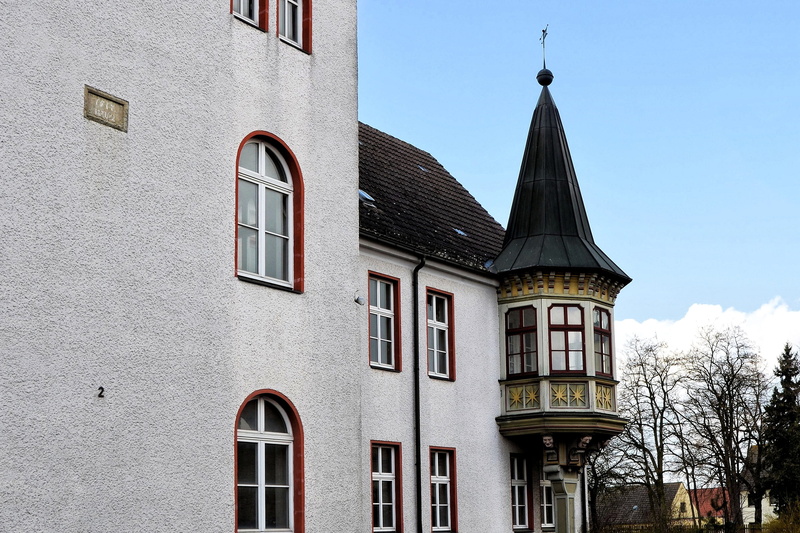day, window, building, tower, sky, 4K, prettin, building exterior, town, tree, nature, arch, house, spire, built structure, no people, facade, residential district