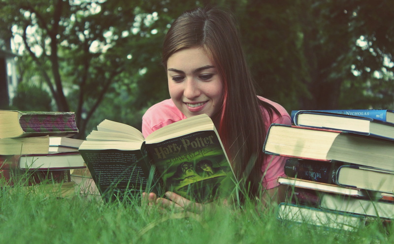student, Reading, harry potter, young adult, books, Portrait, Vintage, 5K, real people, k, front view, teenager, lifestyles, education, studying, learning