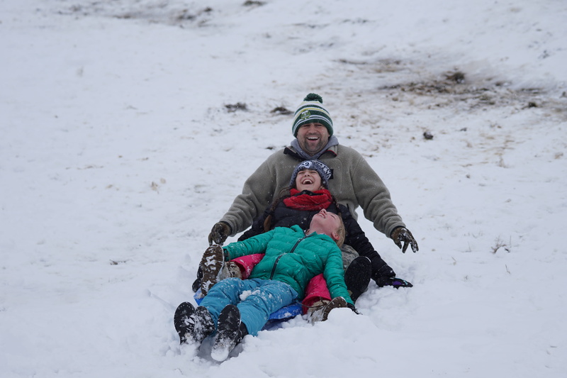 5K, tobogganing, hat, family, piste, sport, clothing, warm clothing, sweets, food, slope, sledding, males, childhood, toy, bobsled, full length, human