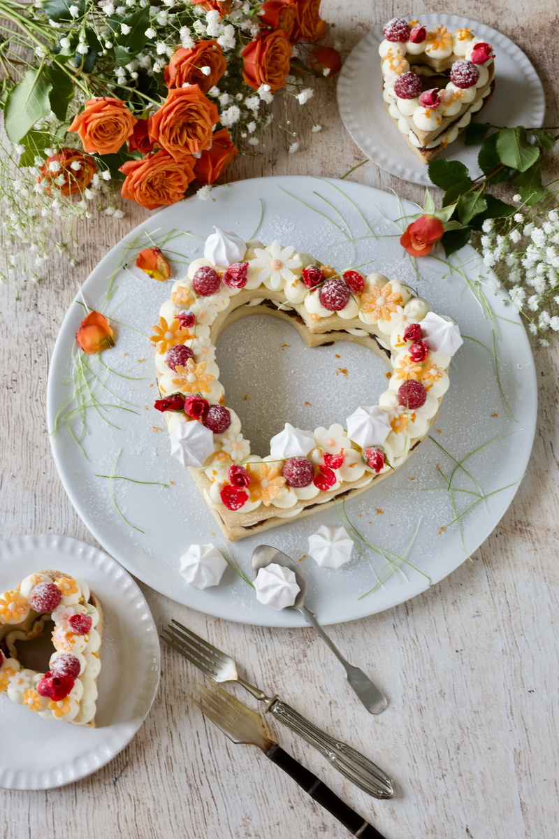 white, ceramic, baked, sweets, meal, dessert, sweet food, plate, cake, freshness, cafeteria, fruit, table, temptation, indoors, confectionery, sweet, high angle view