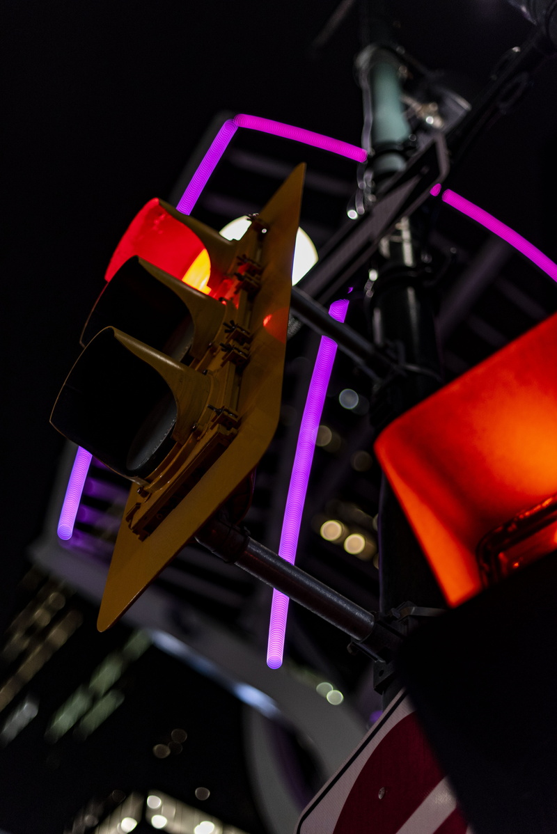 forge, red, arts culture and entertainment, lighting, 5K, lighting equipment, black background, industry, laser, pink color, spotlight, machine, flare