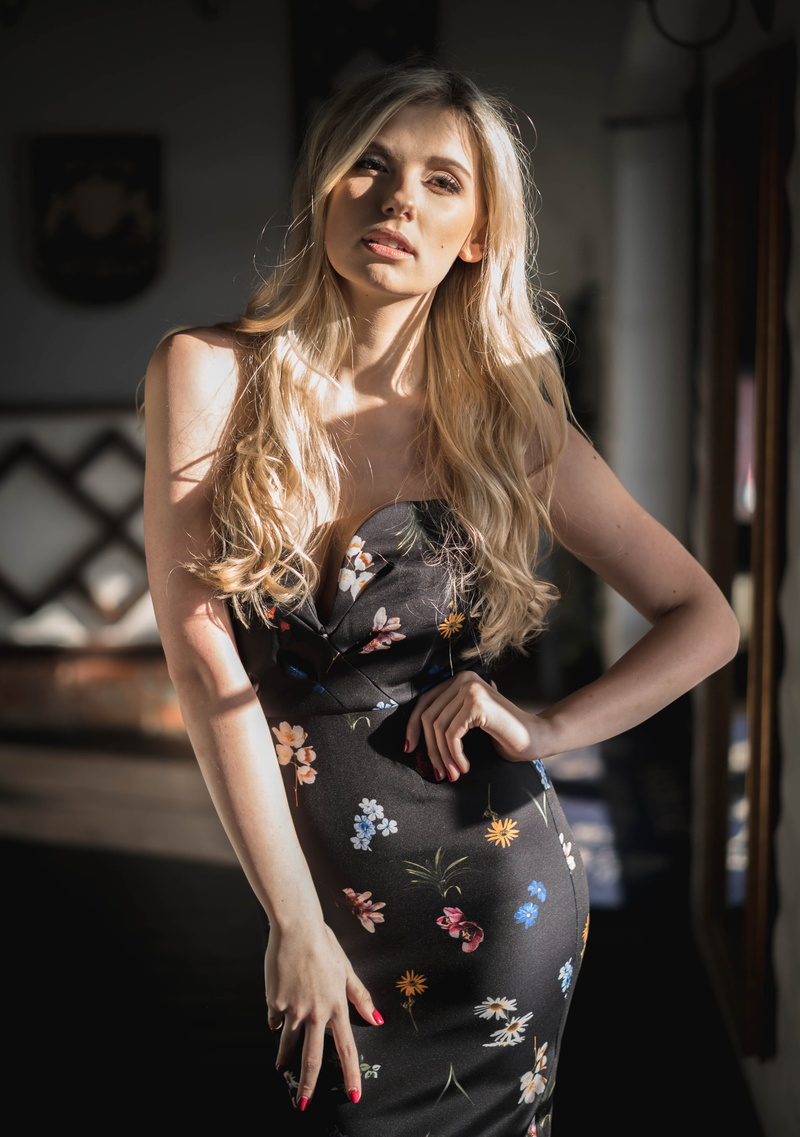 young adult, hairstyle, floral, human, gown, adult, images, 4K, apparel, woman, photography, long hair, girls, blouse, evening dress, blond hair, dress