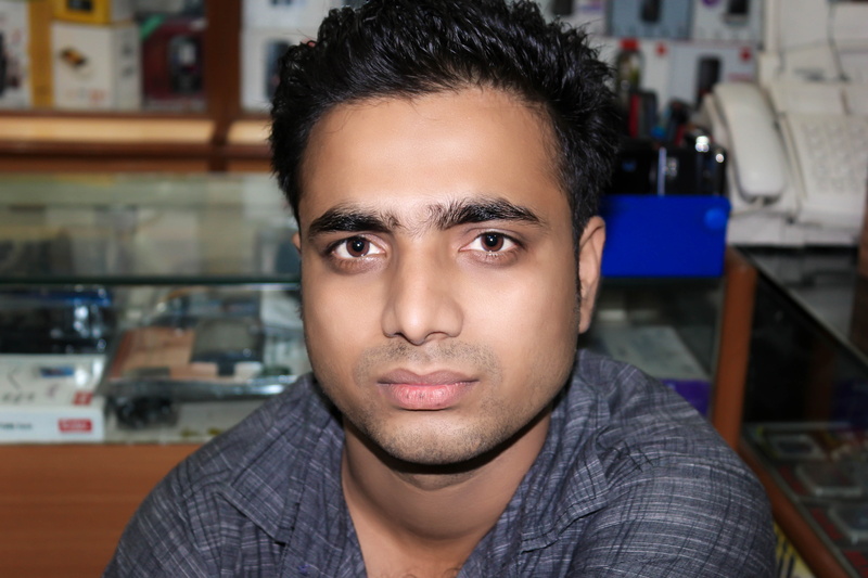 men, young adult, casual clothing, real people, kitchen, confidence, india, actor, ravi, front view, famous, lifestyles, canon, bollywood, model, portrait