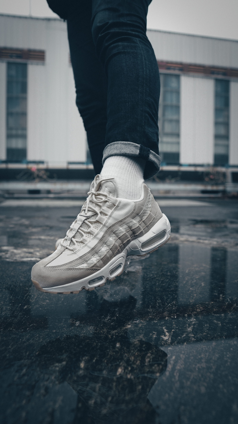 nike, day, built structure, human leg, casual clothing, low section, feet, city, leisure activity, 5K, architecture, street, shoes, focus on foreground