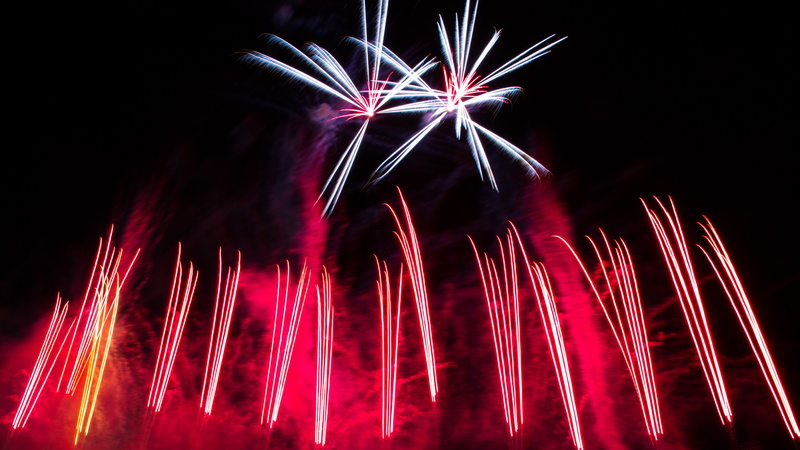 5K, long-exposure photography, fireworks, darkness, new year, pyrotechnics, explosive material, night, light, festival, event