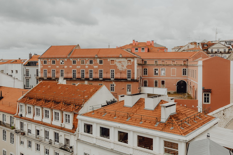 city, architecture, built structure, roof tile, day, building exterior, 5K, sunlight, apartment, Europe, low angle view, cityscape, outdoors, roof, residential district