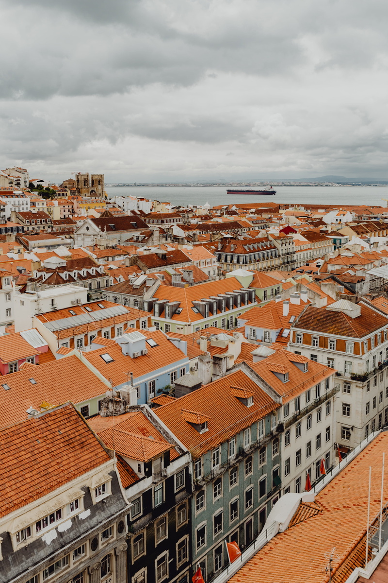 old town, high angle view, townscape, sundown, urban, roof, nature, 5K, architecture, town, cityscape, building exterior, lisboa, lisbon, day, city, Europe