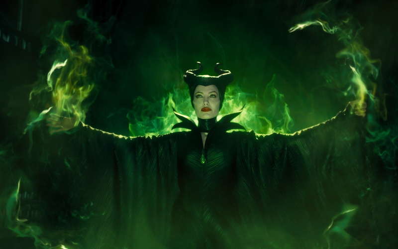 maleficent, 1080P, movie, selective focus, young adult, front view, smoke - physical structure, night, costume, waist up, one person, jolie, women, angelina