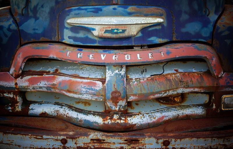 obsolete, motor vehicle, close-up, vehicle, car, text, day, decline, full frame, rusty, old, 1080P, ruined, bad condition, abandoned, no people, rust