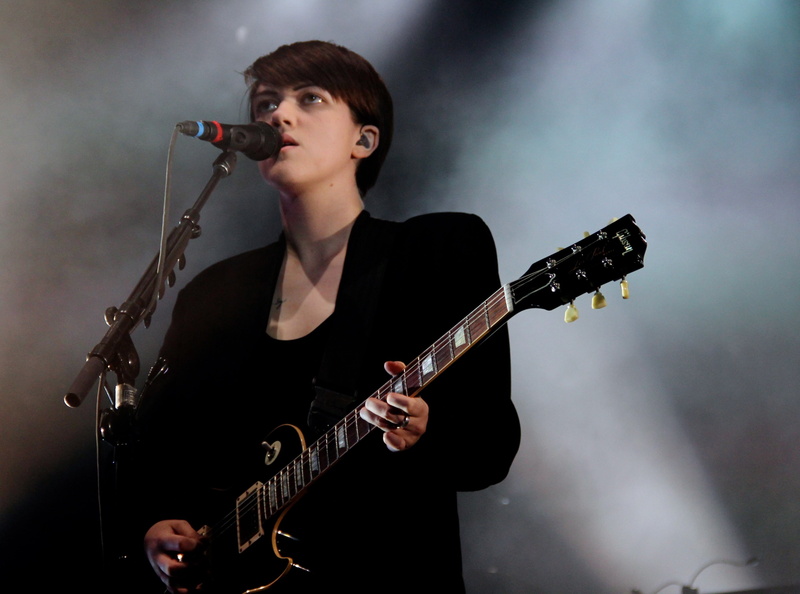 string instrument, skill, young adult, standing, indoors, electric guitar, one person, the xx 4k   for desktop, musical equipment, guitar, waist up, 4K