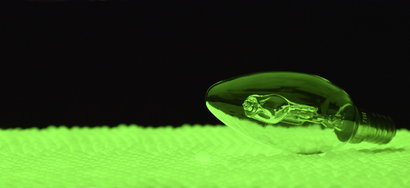 water, copy space, close-up, single object, healthcare and medicine, environmental conservation, light bulb, science, dark, 8K, biology, people, studio shot
