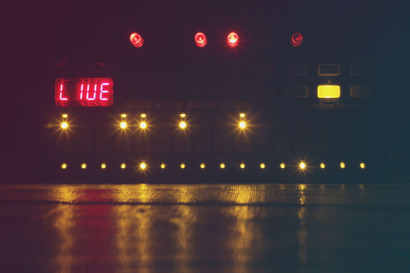 lighting equipment, guidance, direction, architecture, road sign, music, communication, transportation, illuminated, volca, dark, red, street, city, night