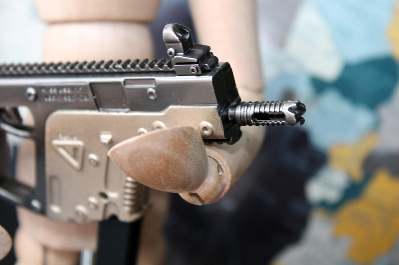 machine gun, 2K, military, world, technology, international terrorism, weapon, home video camera, no people, outdoors, government, day, war, target shooting