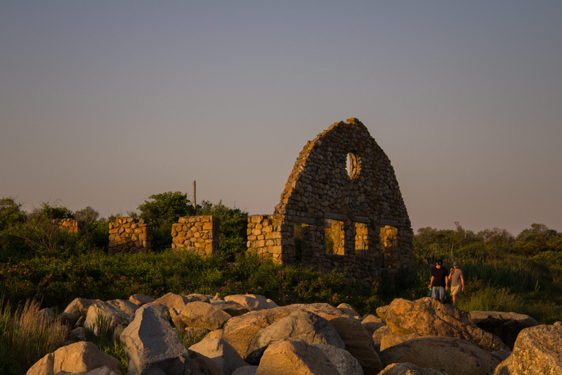 sierra, ancient history, travel destinations, demolished, rock - object, old ruin, building exterior, rustic, new england, the past, tree, rhode island