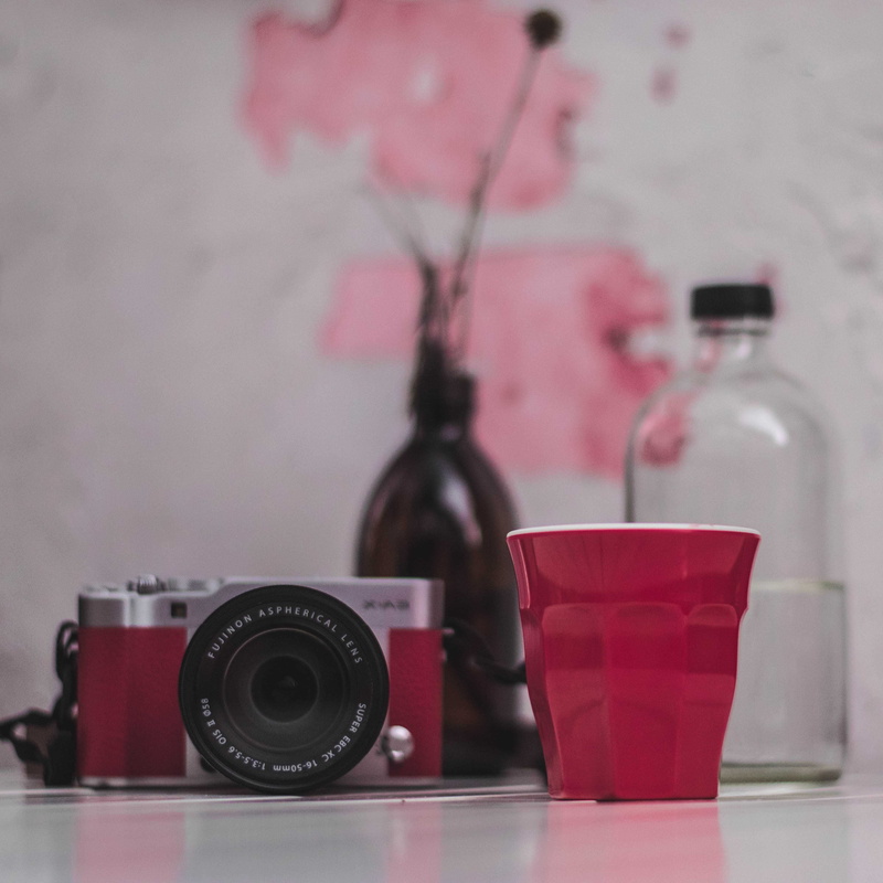 wheel, absence, alloy wheel, close-up, camera, drink, photography themes, freshness, flower, goblet, red, fuji, camera, electronics, indoors, camera - photographic equipment