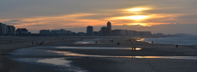 oostende, reflection, seaside resort, sea, nature, building, facebook background, office building exterior, setting sun, colors, cityscape, sky, skyscraper