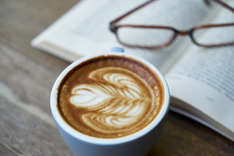 crockery, take notes, young, morning, still life, fingers, froth art, table, brown, glass, food, food photo, glasses, heat - Temperature, hands, photo